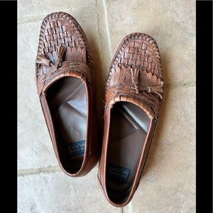 10 Wide loafers
